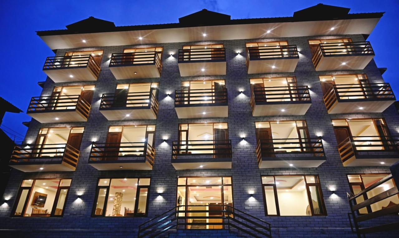 Treebo Dev With Valley View, Mall Road Manāli Esterno foto