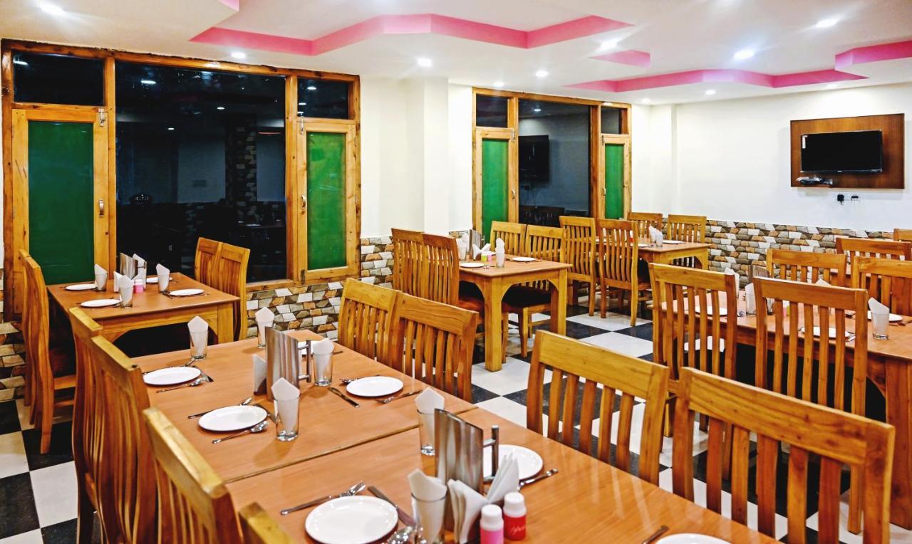 Treebo Dev With Valley View, Mall Road Manāli Esterno foto